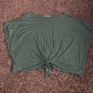 Do Everything In Love Tie Front Dolman Cropped Sleeve Soft Top Size Large